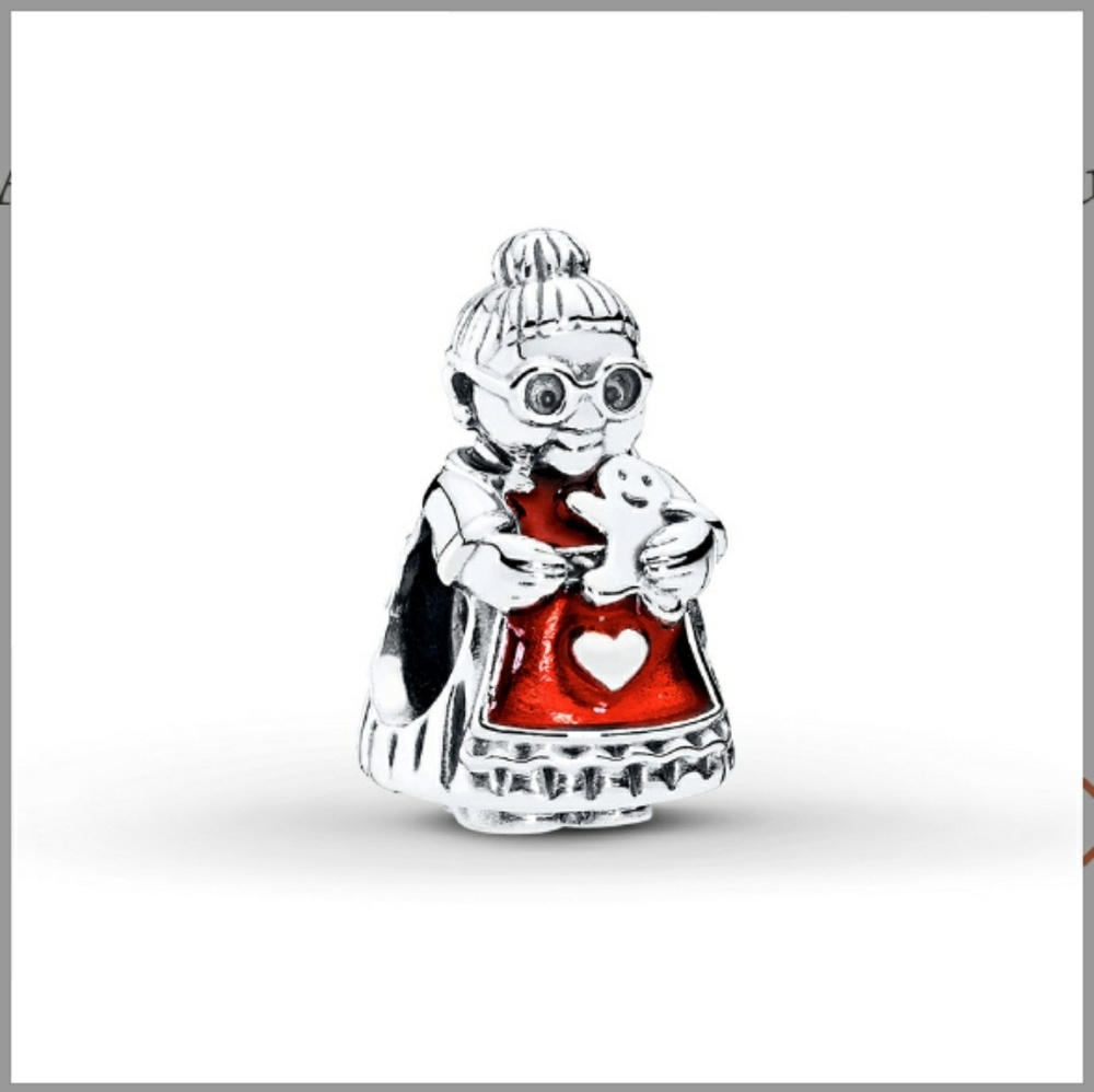 Pandora charm